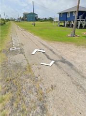 1157 Pompano, Crystal Beach, TX 77650