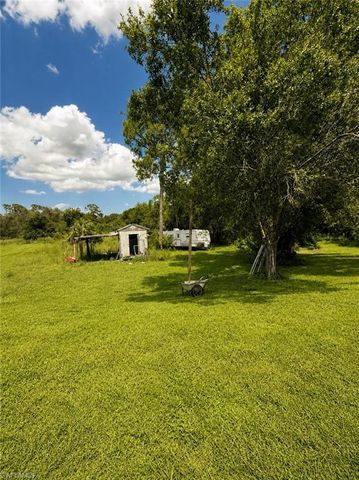 19450 Donna DR, North Fort Myers, FL 33917