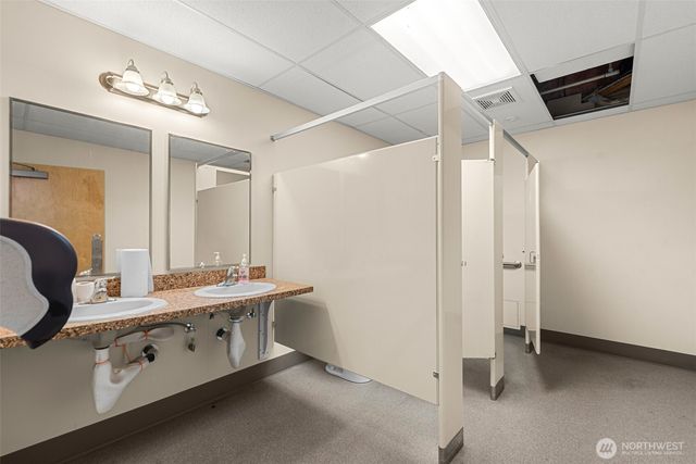 1052 Valley Mall PKWY, East Wenatchee, WA 98802