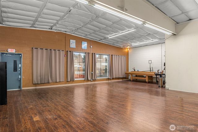 1052 Valley Mall PKWY, East Wenatchee, WA 98802