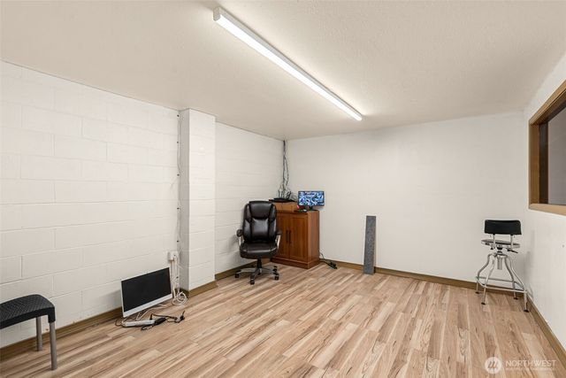 1052 Valley Mall PKWY, East Wenatchee, WA 98802