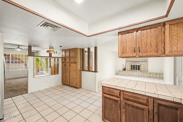 10410 S 44TH Street, Phoenix, AZ 85044