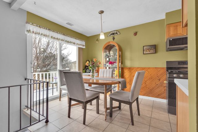 1314 ELY Court 1314, Wheeling, IL 60090