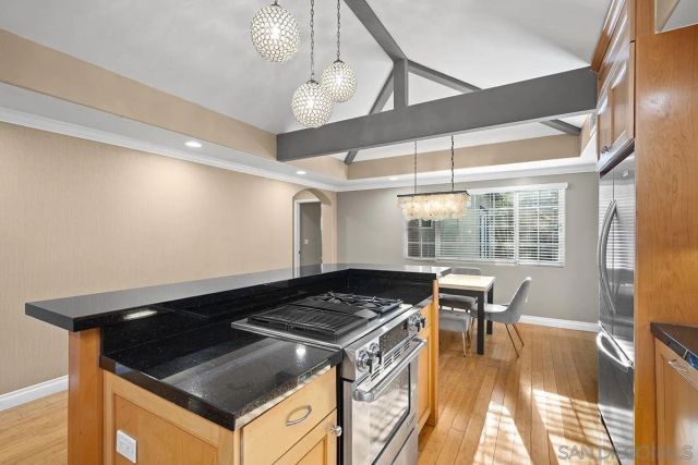 3756 Promontory St, San Diego, CA 92109