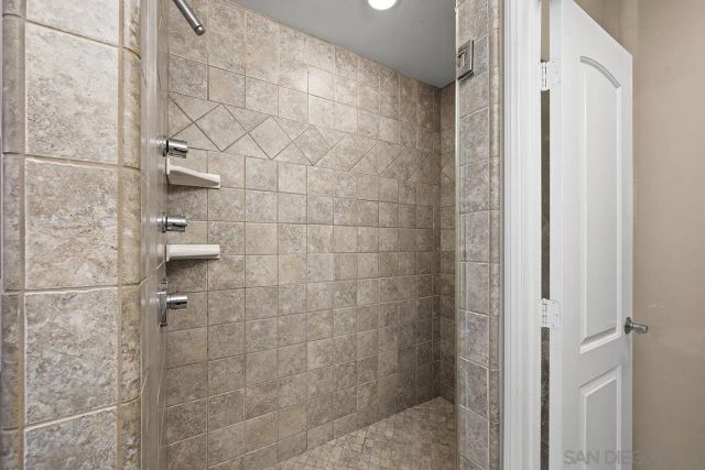 3756 Promontory St, San Diego, CA 92109