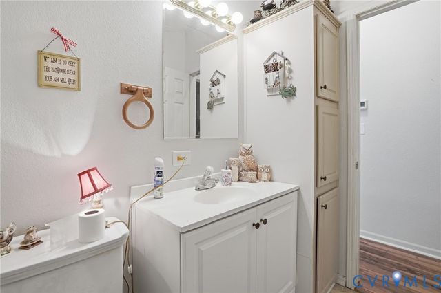 11621 Mapsico Rd, Charles City, VA 23030