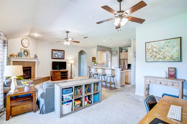 8628 Saranac Trail, Fort Worth, TX 76118