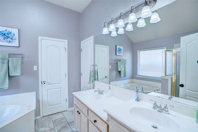 8628 Saranac Trail, Fort Worth, TX 76118