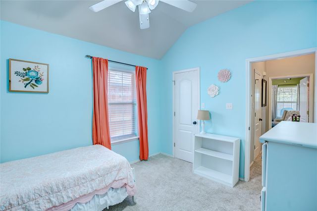 8628 Saranac Trail, Fort Worth, TX 76118