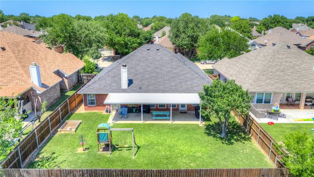 8628 Saranac Trail, Fort Worth, TX 76118