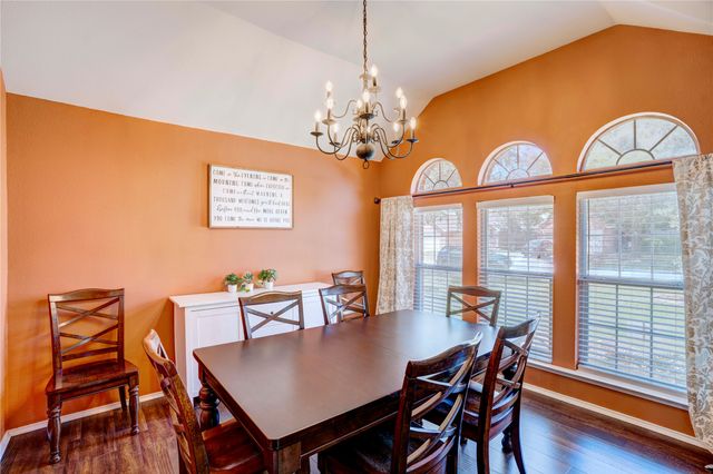 8628 Saranac Trail, Fort Worth, TX 76118