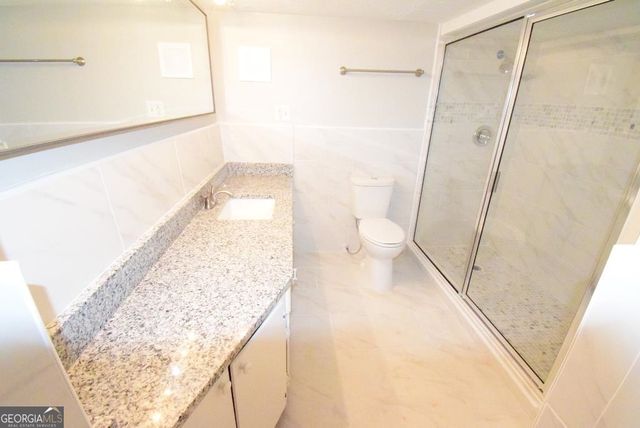 2625 Sharpsburg Mccullum Road, Newnan, GA 30265