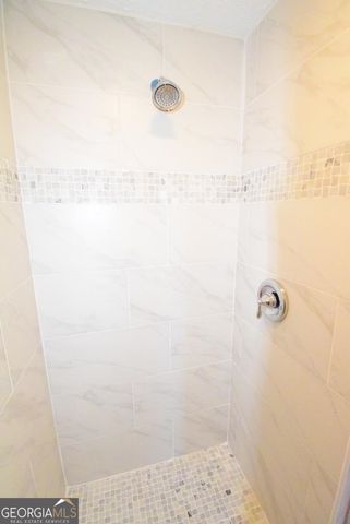 2625 Sharpsburg Mccullum Road, Newnan, GA 30265