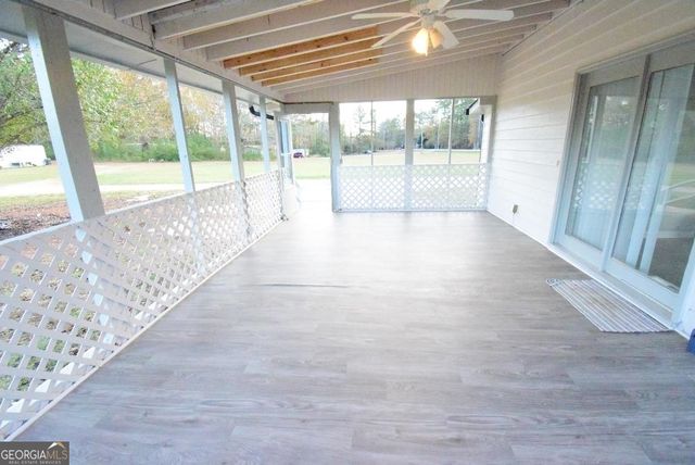 2625 Sharpsburg Mccullum Road, Newnan, GA 30265