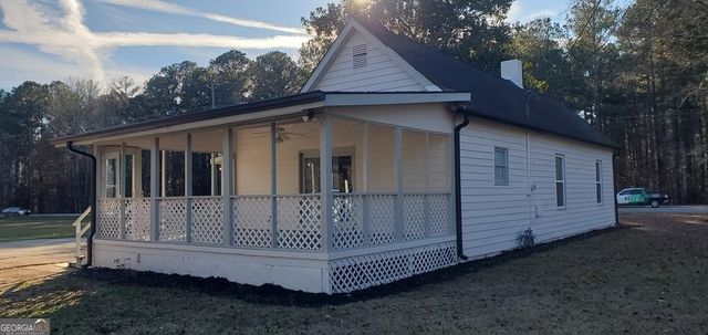 2625 Sharpsburg Mccullum Road, Newnan, GA 30265