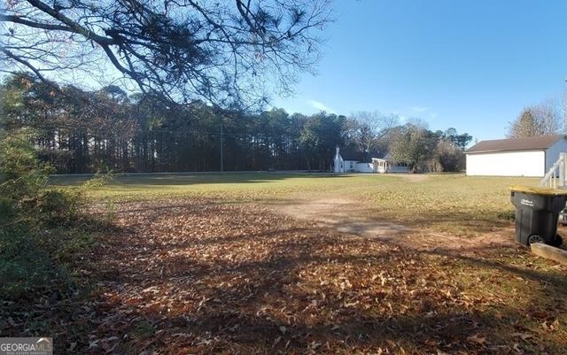 2625 Sharpsburg Mccullum Road, Newnan, GA 30265