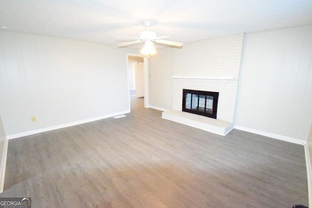 2625 Sharpsburg Mccullum Road, Newnan, GA 30265