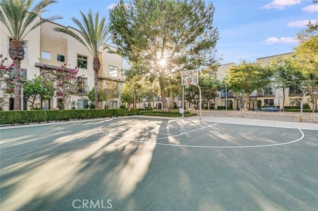 507 Rockefeller, Irvine, CA 92612