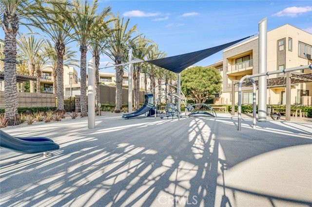 507 Rockefeller, Irvine, CA 92612