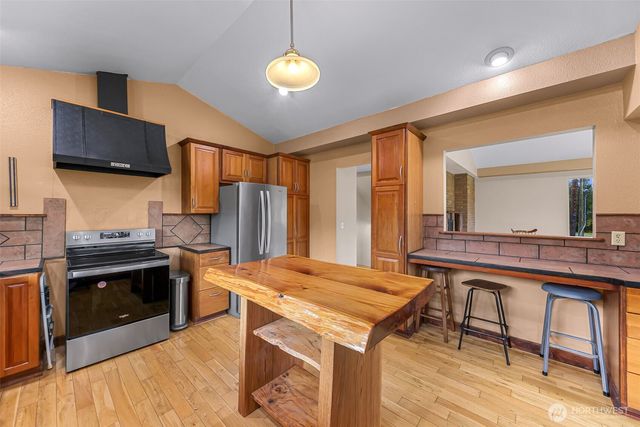 46003 Concrete Sauk Valley Road, Concrete, WA 98237