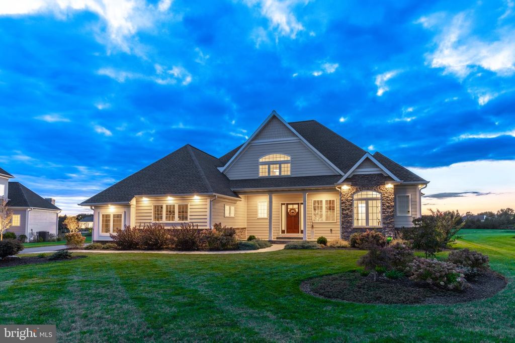 533 NORTHAMPTON DR, Lititz, PA 17543