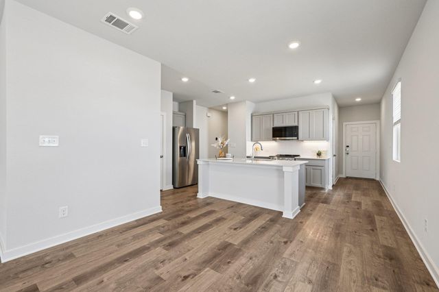 113 Cutleaf CV, San Marcos, TX 78666