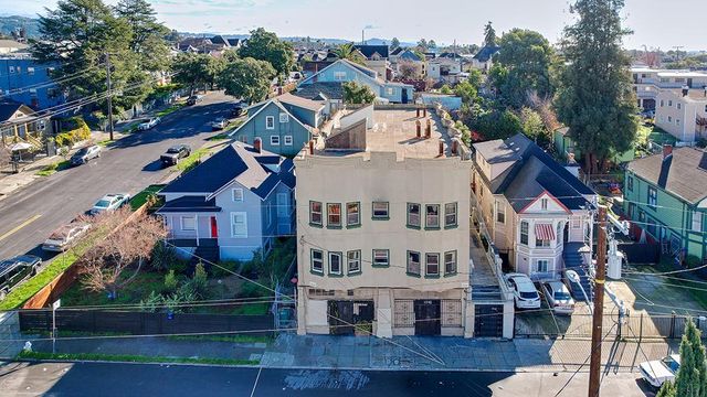 1736 23rd Avenue, Oakland, CA 94606