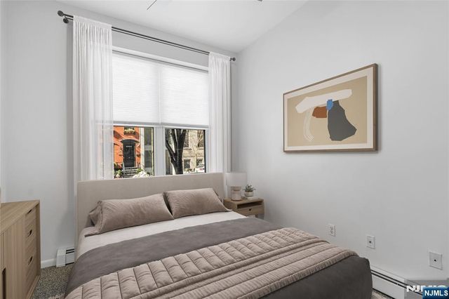 815 Park Avenue 1L, Hoboken, NJ 07030