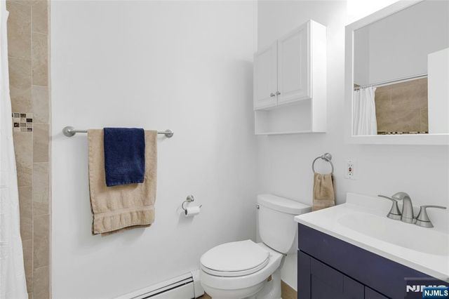 815 Park Avenue 1L, Hoboken, NJ 07030