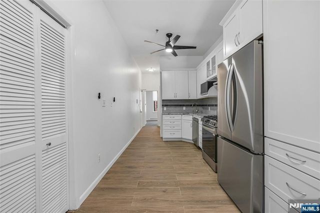 815 Park Avenue 1L, Hoboken, NJ 07030