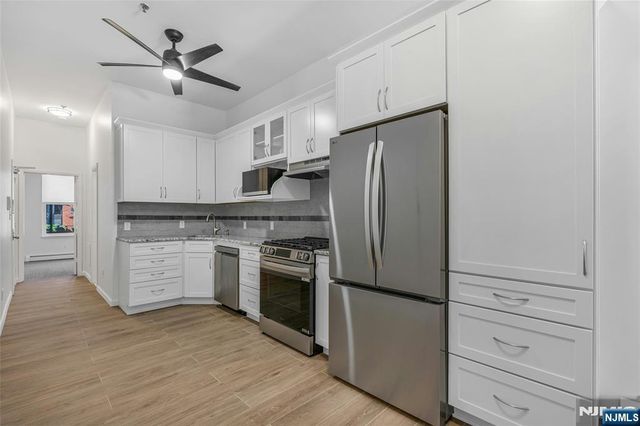 815 Park Avenue 1L, Hoboken, NJ 07030