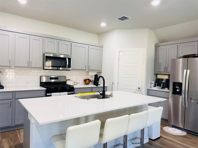 6416 Hidden Flower Way, Fort Worth, TX 76036