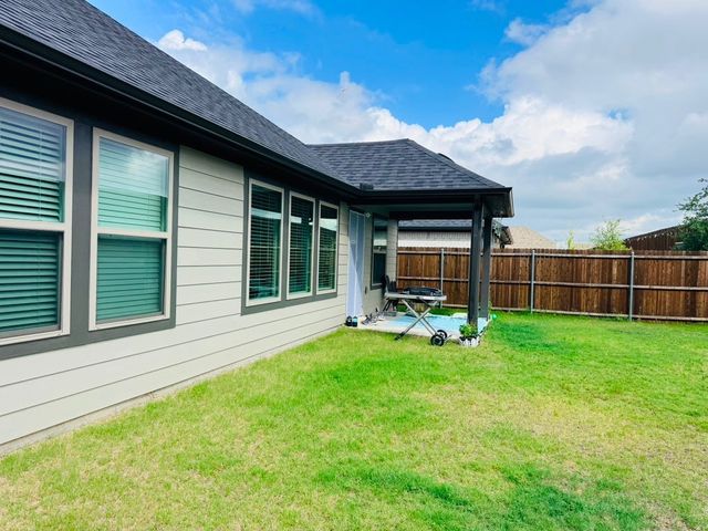 6416 Hidden Flower Way, Fort Worth, TX 76036