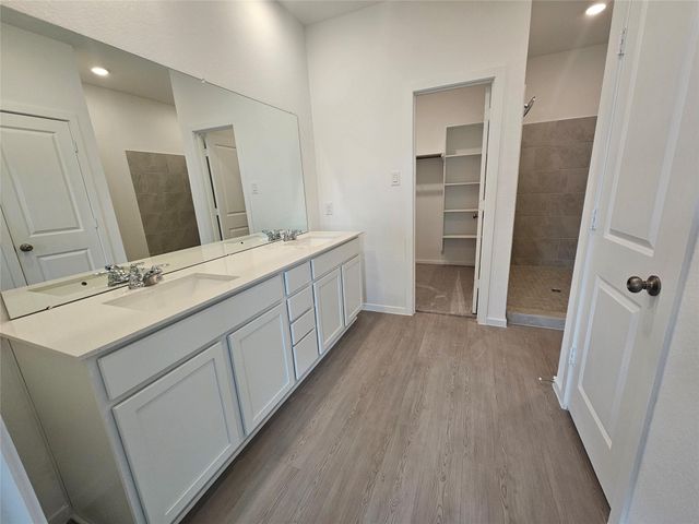 5419 Calico Bass Drive, Baytown, TX 77521