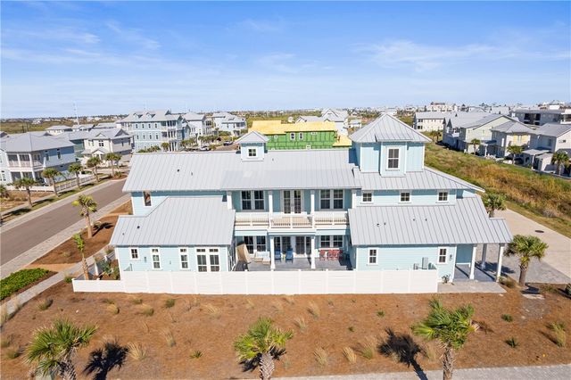 724 Sunset Ave, Port Aransas, TX 78373