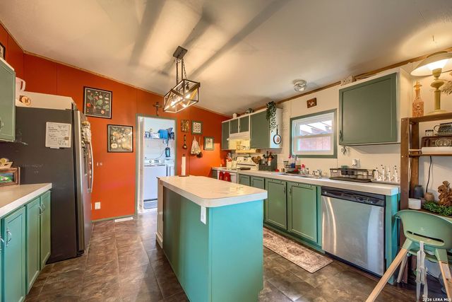 11727 Haven Estates, Adkins, TX 78101