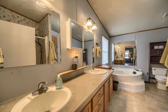 11727 Haven Estates, Adkins, TX 78101