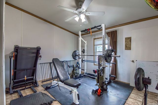 11727 Haven Estates, Adkins, TX 78101