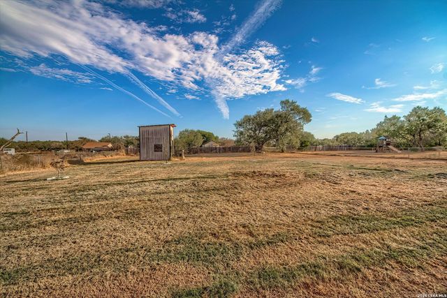 11727 Haven Estates, Adkins, TX 78101