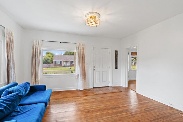 307 Tillman Ln, Nashville, TN 37206