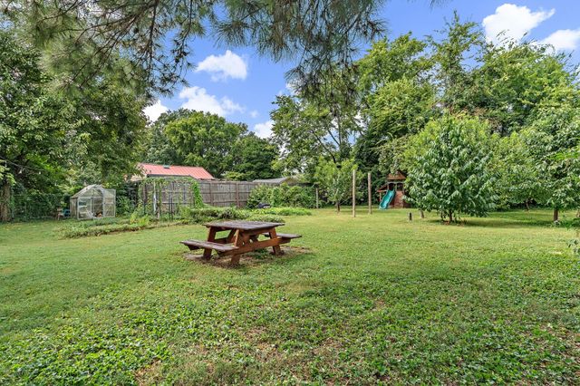 307 Tillman Ln, Nashville, TN 37206