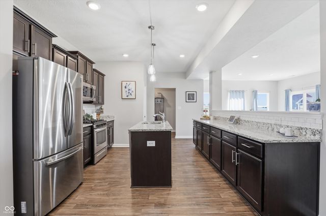 2023 Glenmoor Drive, Columbus, IN 47201