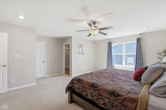 2023 Glenmoor Drive, Columbus, IN 47201