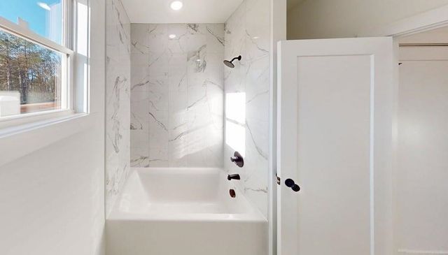 269 Ridge Road, Wellford, SC 29385