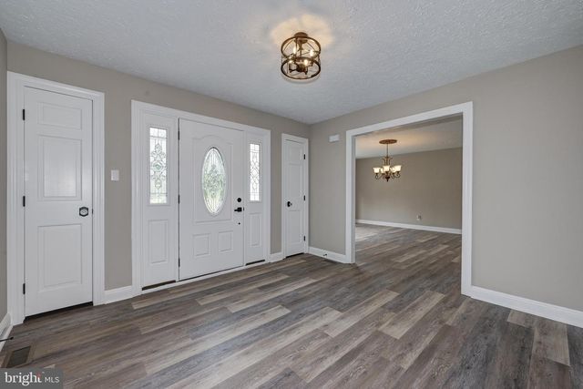 270 HARTFORD RD, Medford, NJ 08055