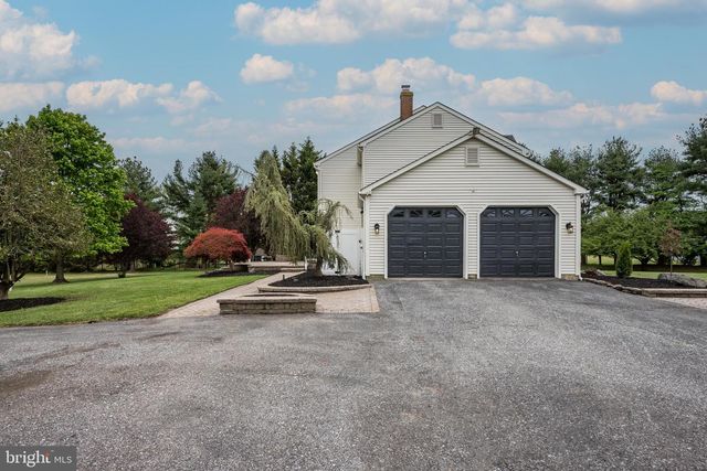 270 HARTFORD RD, Medford, NJ 08055