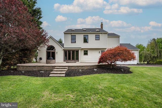 270 HARTFORD RD, Medford, NJ 08055