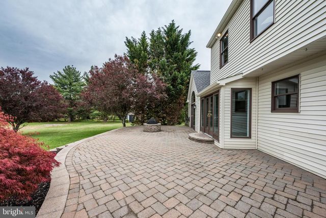 270 HARTFORD RD, Medford, NJ 08055