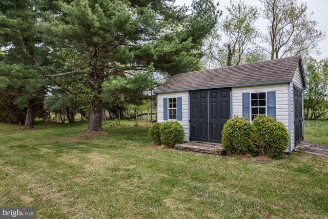 270 HARTFORD RD, Medford, NJ 08055