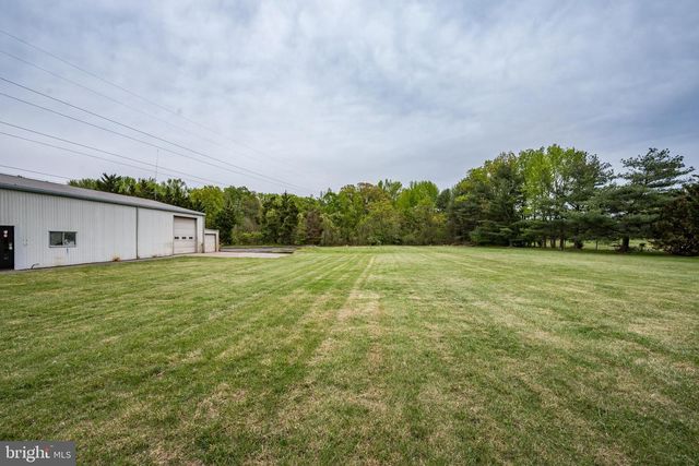 270 HARTFORD RD, Medford, NJ 08055